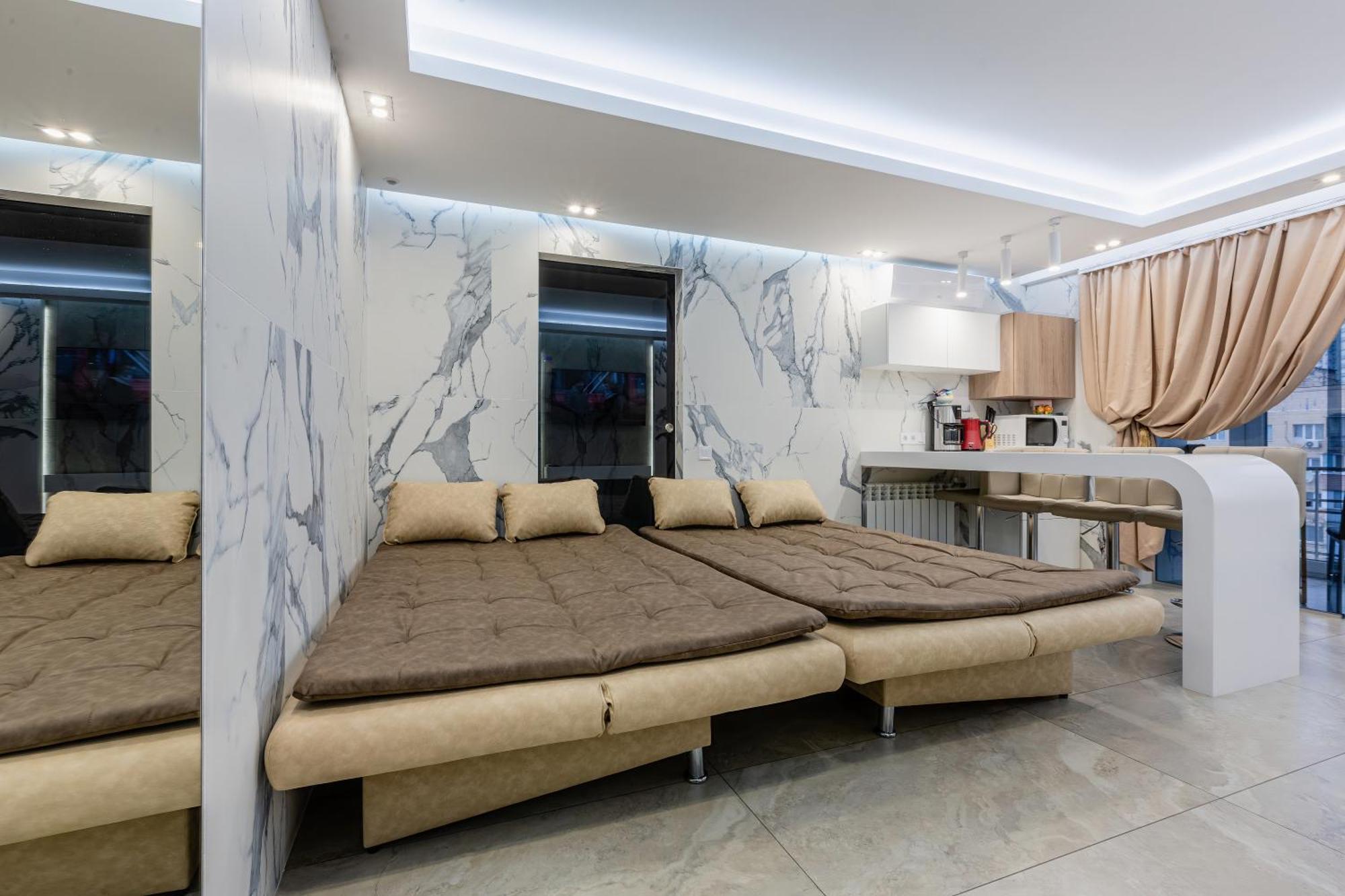 Apartment Hammam , Big Jacuzzi ,sauna , 2 Bedroom , Khrechatik *