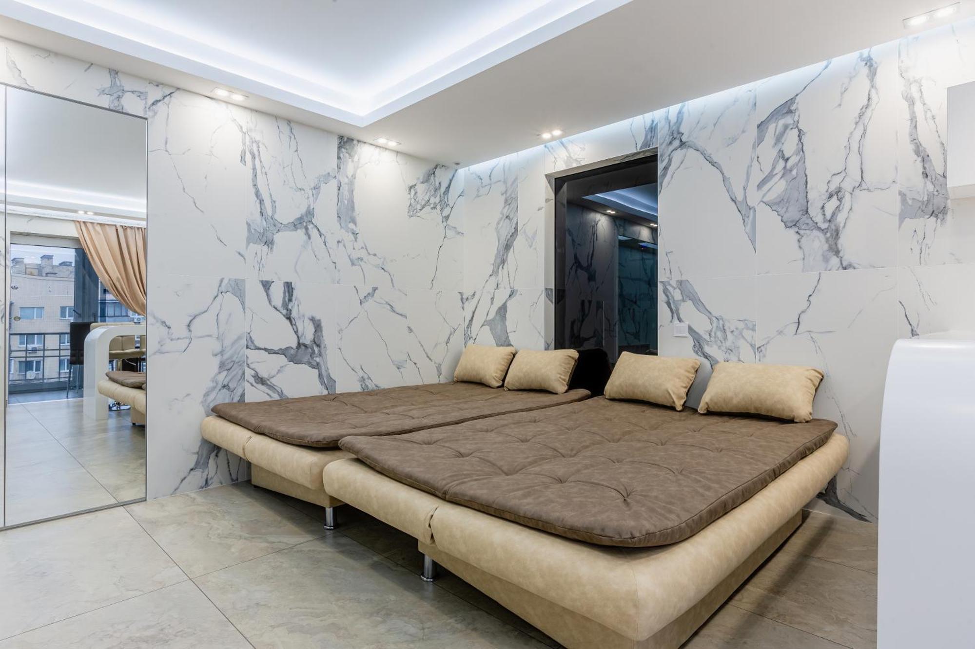 Apartment Hammam , Big Jacuzzi ,sauna , 2 Bedroom , Khrechatik *