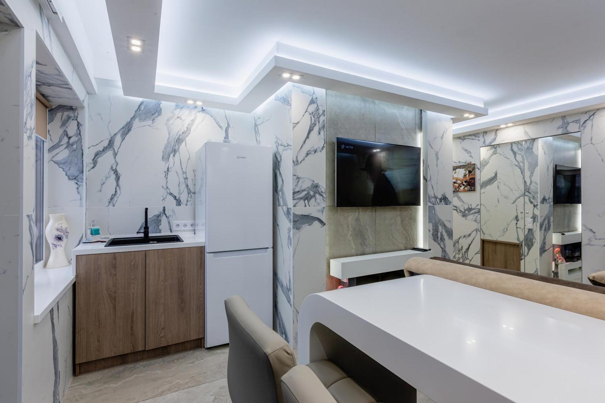Hammam , Big Jacuzzi ,sauna , 2 Bedroom , Khrechatik * Kyiv