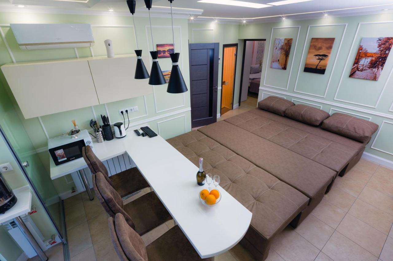 Hammam , Big Jacuzzi ,sauna , 2 Bedroom , Khrechatik Apartment Kyiv