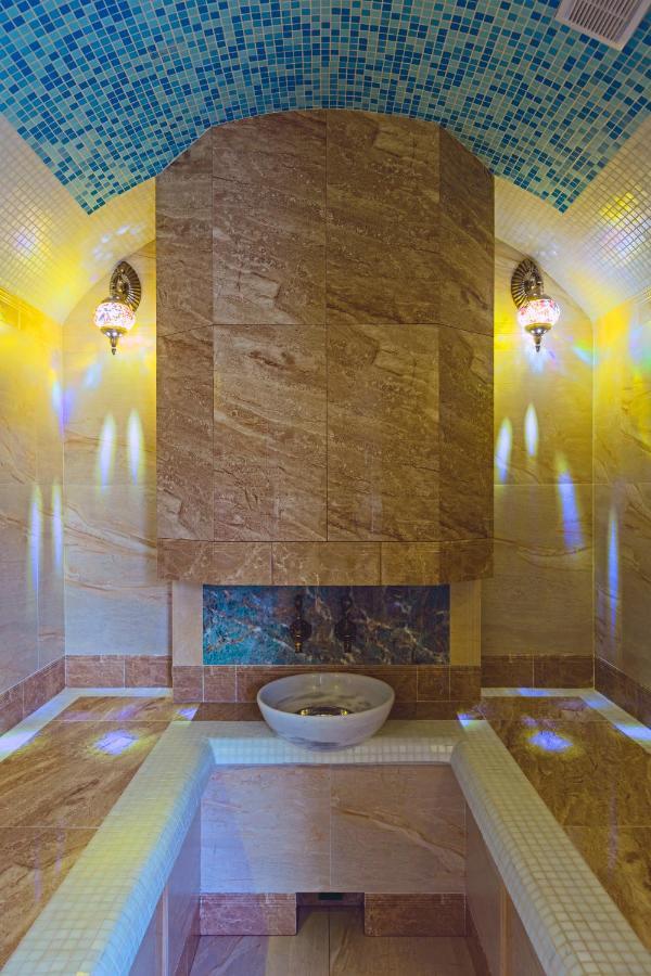 Hammam , Big Jacuzzi ,sauna , 2 Bedroom , Khrechatik * Kyiv