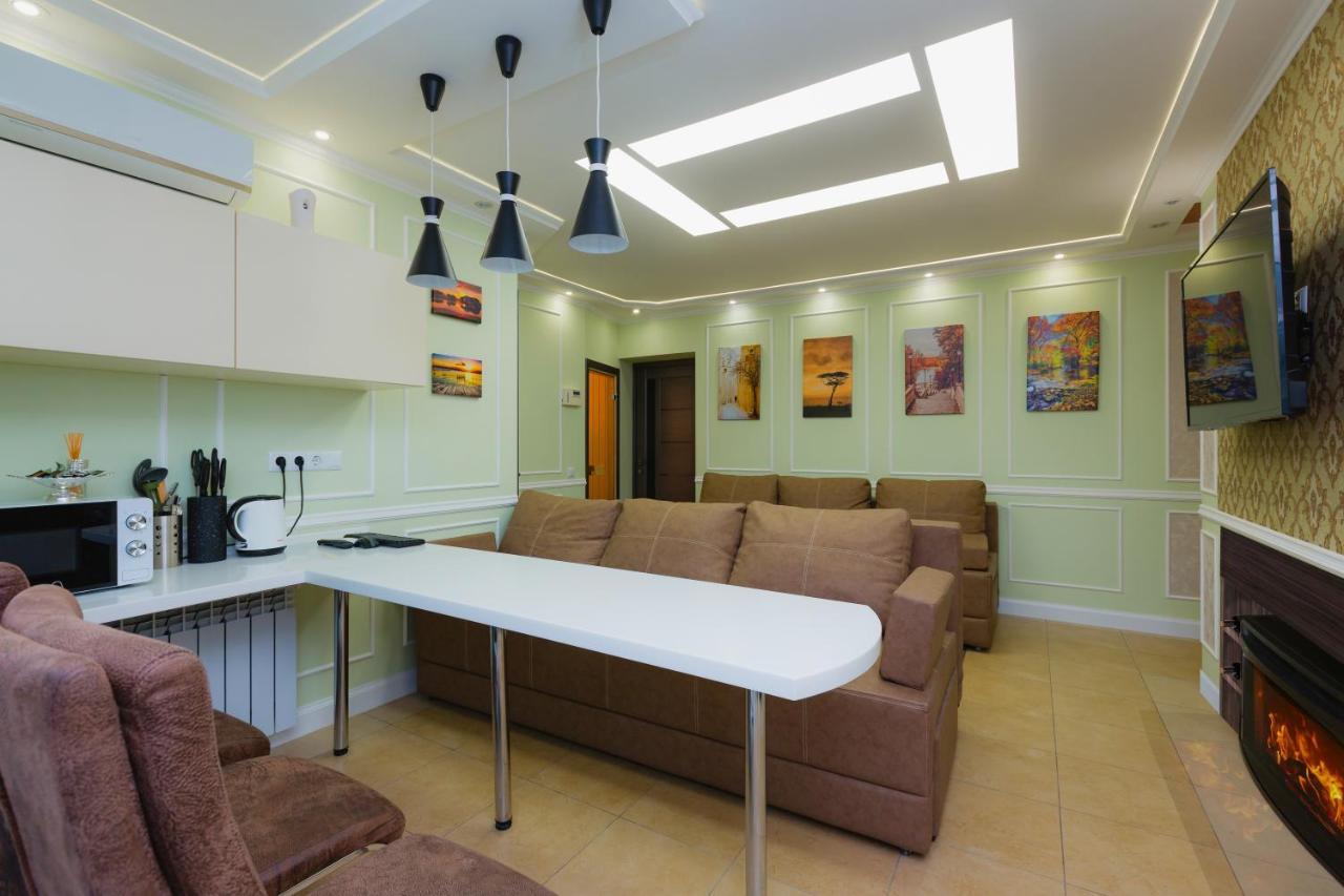 Hammam , Big Jacuzzi ,sauna , 2 Bedroom , Khrechatik Apartment Kyiv