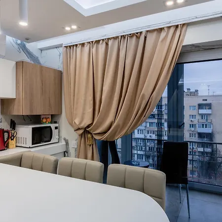 Hammam , Big Jacuzzi ,Sauna , 2 Bedroom , Khrechatik Kyiv Exterior photo