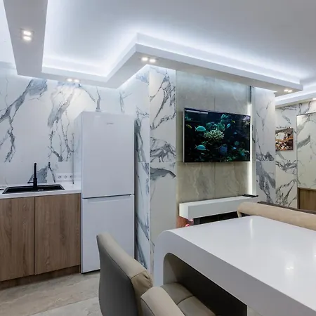 Hammam , Big Jacuzzi ,Sauna , 2 Bedroom , Khrechatik Kyiv Exterior photo