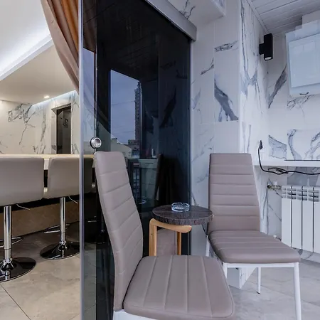 Hammam , Big Jacuzzi ,Sauna , 2 Bedroom , Khrechatik Kyiv Exterior photo