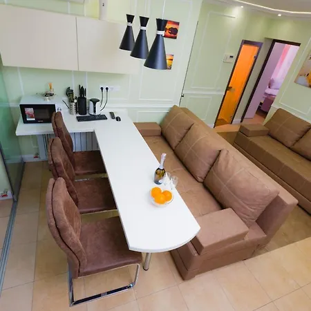 Hammam , Big Jacuzzi ,Sauna , 2 Bedroom , Khrechatik Kyiv Exterior photo