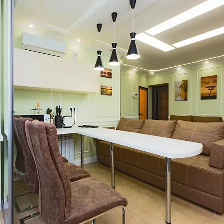 Hammam , Big Jacuzzi ,Sauna , 2 Bedroom , Khrechatik Kyiv Exterior photo